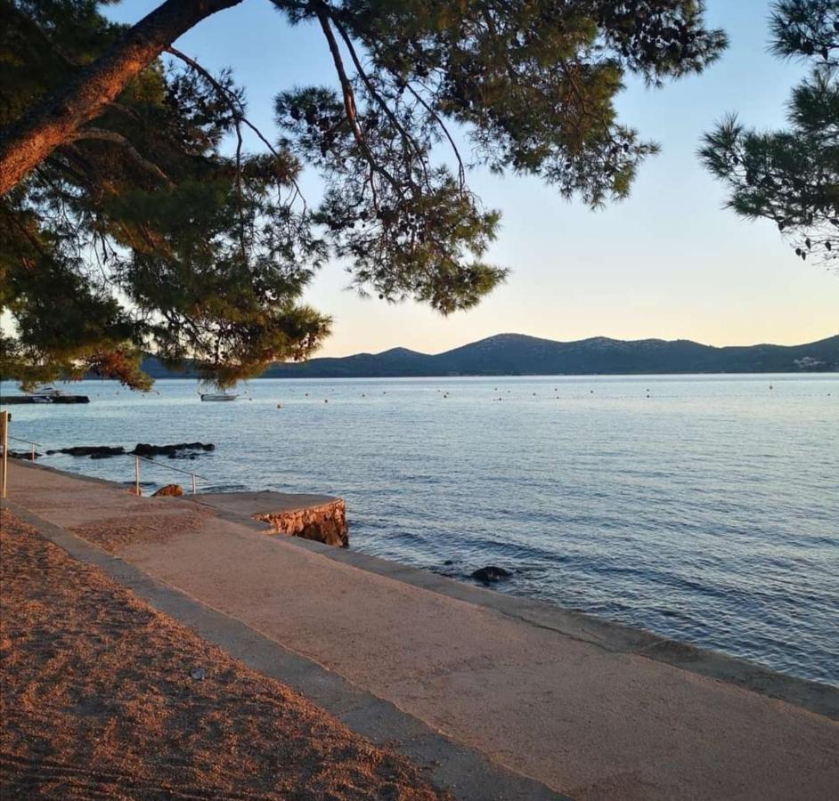 Holiday Homes Mitrović - Camping Park Soline Biograd Na Moru Zewnętrze zdjęcie