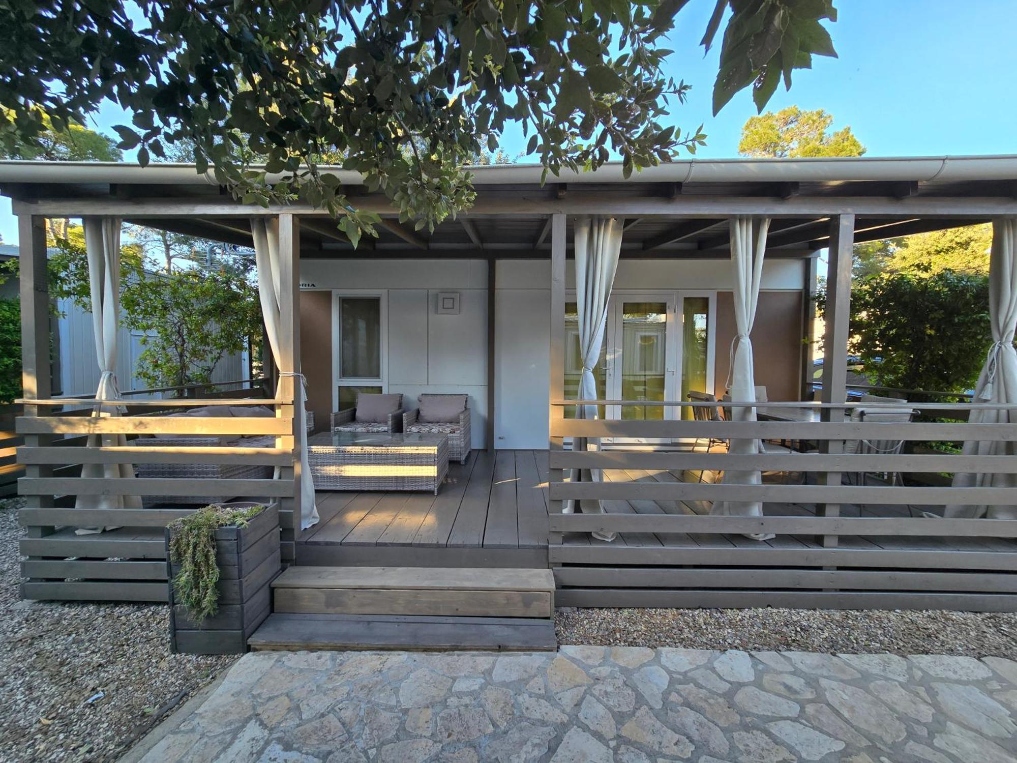 Holiday Homes Mitrović - Camping Park Soline Biograd Na Moru Zewnętrze zdjęcie