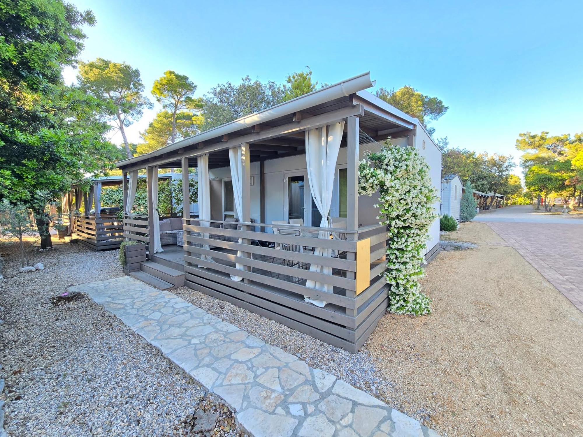 Holiday Homes Mitrović - Camping Park Soline Biograd Na Moru Zewnętrze zdjęcie