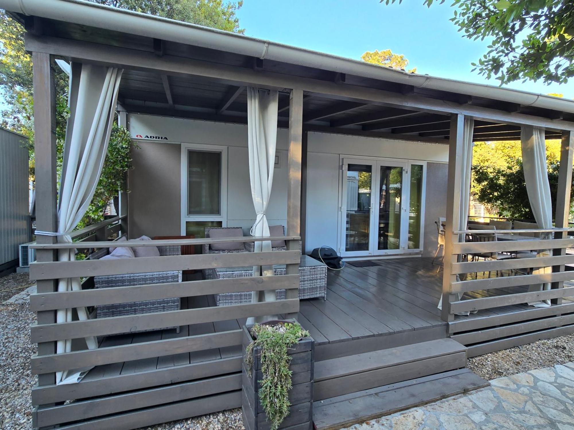 Holiday Homes Mitrović - Camping Park Soline Biograd Na Moru Zewnętrze zdjęcie